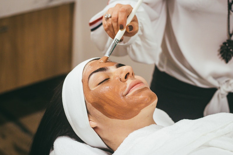 Skin longevity — the biology of visible ageing